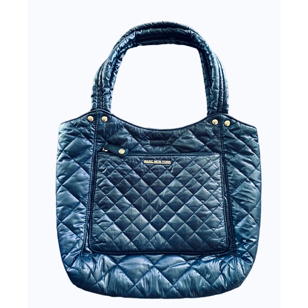Andrew Marc puffer, quilted tote in midnight blue. Front pocket, large interior